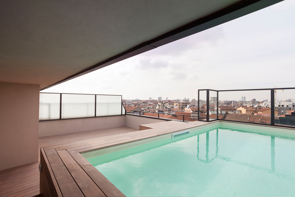 15 District en Rose Attico hi_tech con piscina a Milano