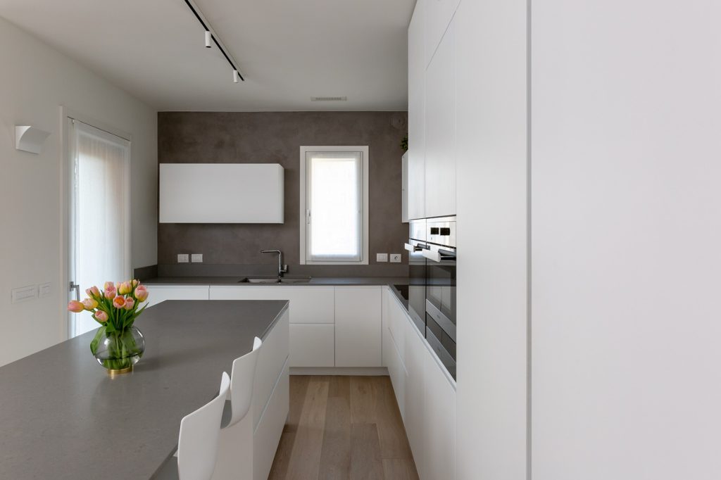 Casa di nuova costruzione a Milano_dettaglio cucina2